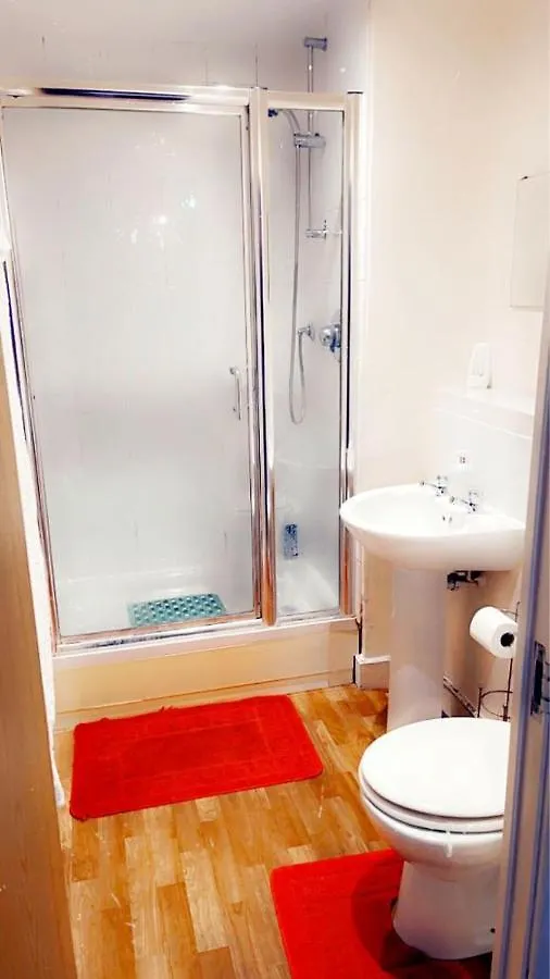Solonzo Apartment London